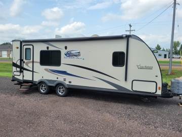 2014 COACHMAN FREEDOM EXPRESS