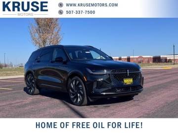 2026 LINCOLN NAUTILUS