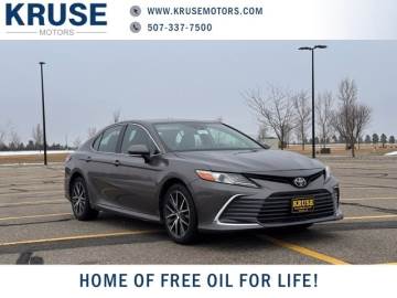 2024 TOYOTA CAMRY
