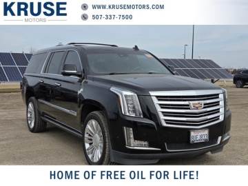 2017 CADILLAC ESCALADE ESV