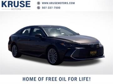 2019 TOYOTA AVALON