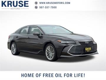2019 TOYOTA AVALON