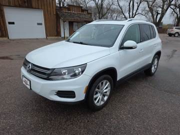 2017 VOLKSWAGEN TIGUAN