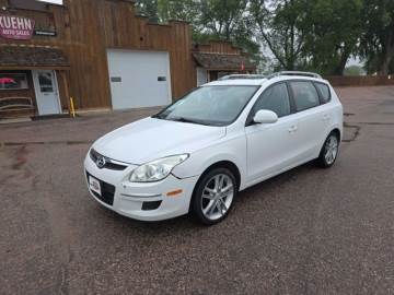 2011 HYUNDAI ELANTRA TOURING