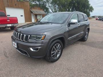 2017 JEEP GRAND CHEROKEE