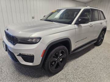 2024 JEEP GRAND CHEROKEE