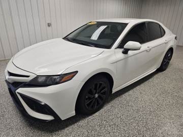 2024 TOYOTA CAMRY