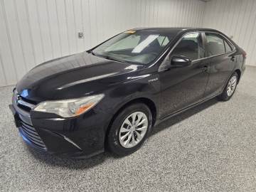 2017 TOYOTA CAMRY
