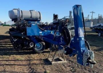 2024 KINZE 5700