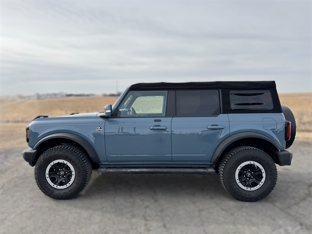 2021 Ford Bronco 4-Door Outer Banks