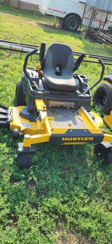 2025 HUSTLER RAPTOR XL