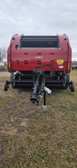 2025 CASE IH RB565