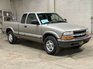 2000 Chevrolet S-10