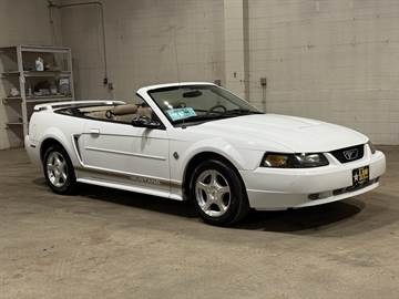 2004 Ford Mustang