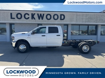 2026 RAM CHASSIS CAB