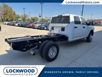 2026 RAM CHASSIS CAB