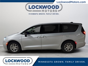 2024 CHRYSLER PACIFICA