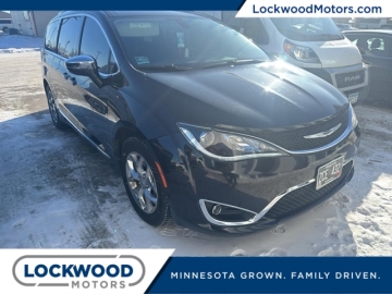 2019 CHRYSLER PACIFICA