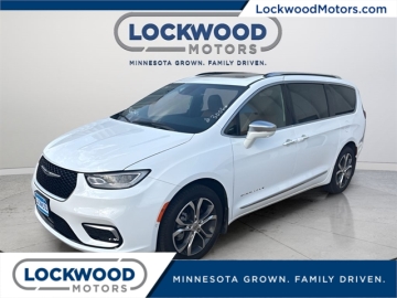 2024 CHRYSLER PACIFICA