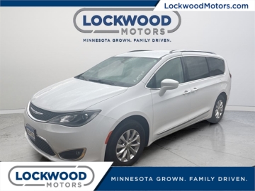 2018 CHRYSLER PACIFICA
