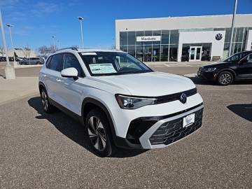 2025 VOLKSWAGEN TAOS