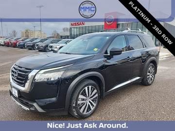 2022 NISSAN PATHFINDER