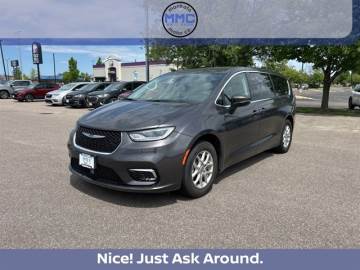 2023 CHRYSLER PACIFICA