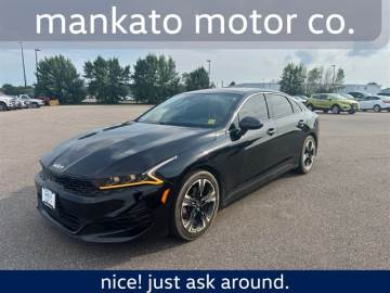 2022 KIA K5