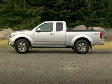 2010 NISSAN FRONTIER