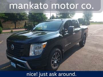 2020 NISSAN TITAN