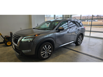 2024 NISSAN PATHFINDER