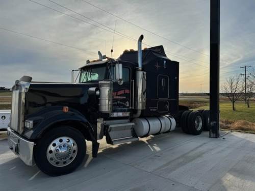 1996 KENWORTH W900
