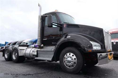 2018 KENWORTH T880