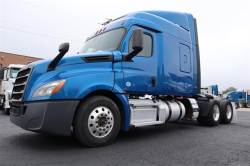 2020 FREIGHTLINER CASCADIA 126