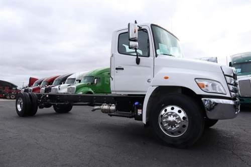 2025 HINO L7