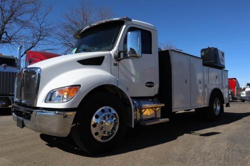 2025 KENWORTH T380
