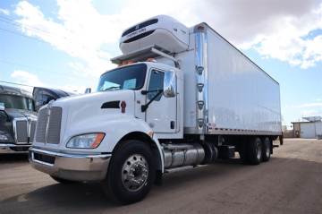 2017 KENWORTH T370
