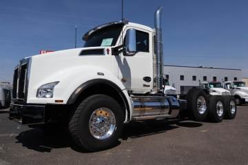 2026 KENWORTH T880