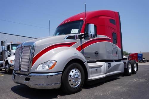 2022 KENWORTH T680