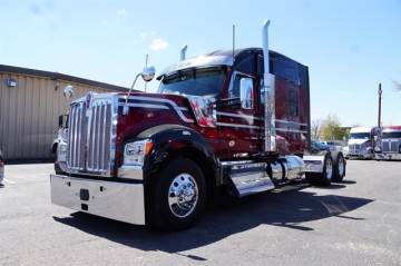 2024 KENWORTH W990