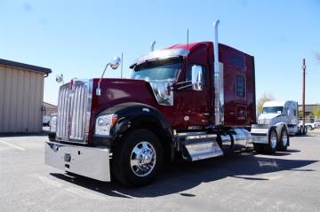 2024 KENWORTH W990