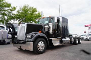 2027 KENWORTH W900L