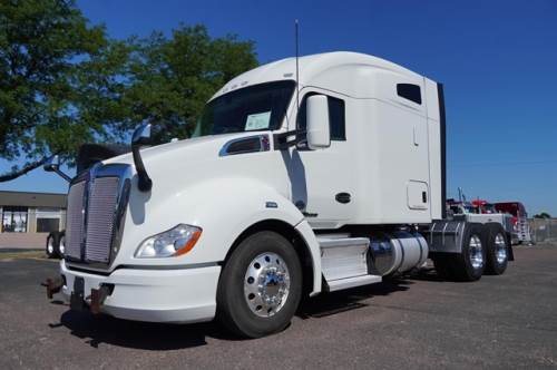 2022 KENWORTH T680