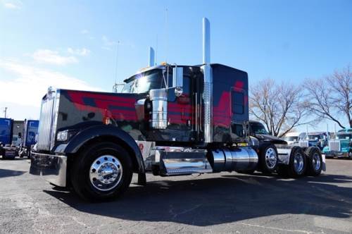 2027 KENWORTH W900L