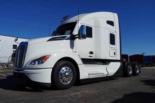 2023 KENWORTH T680