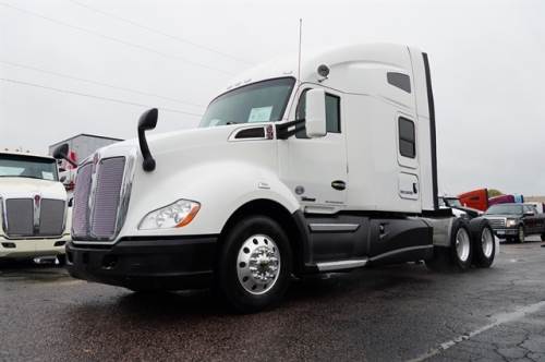 2016 KENWORTH T680