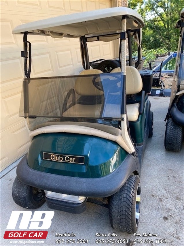 Green 2006 CLUB CAR Precedent golf cart for sale in Des Moines, Iowa