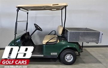 2013 EZ GO GOLF CART