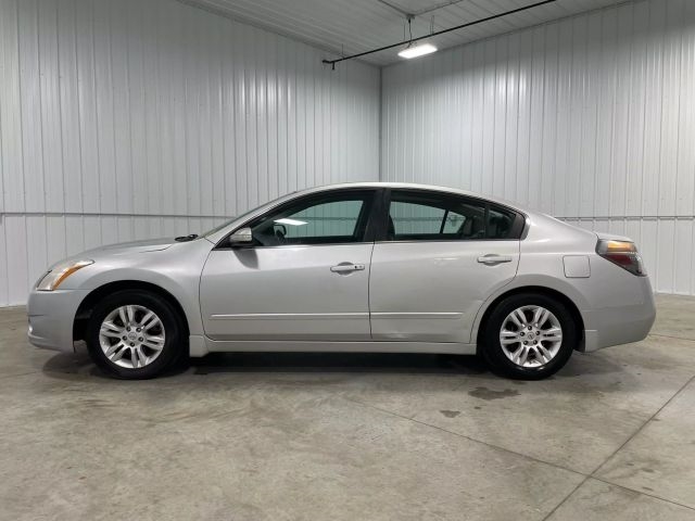 2011 Nissan Altima S