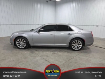 2018 CHRYSLER 300